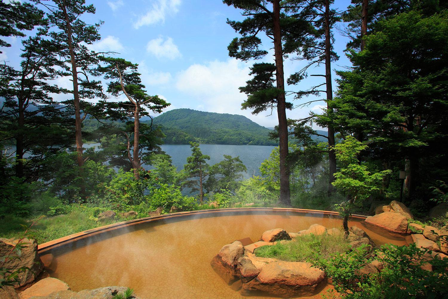 Urabandai Lake Resort Goshiki No Mori Kitashiobara Dış mekan fotoğraf