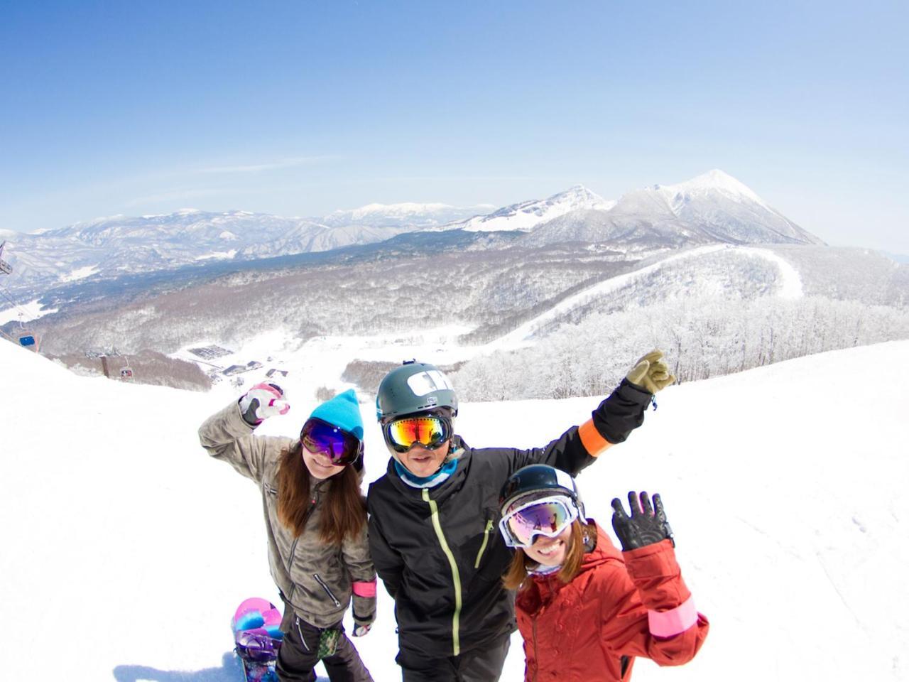 Urabandai Lake Resort Goshiki No Mori Kitashiobara Dış mekan fotoğraf